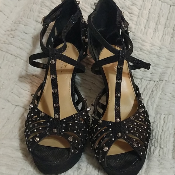 Gianni Bini Super,Glam,Spike, Sparkle heels - Picture 1 of 3